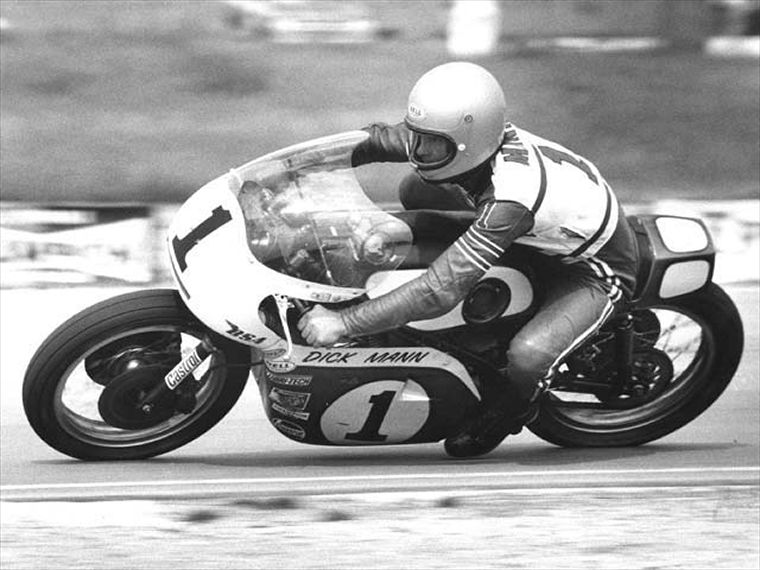 1972 - Dick Mann in action with the BSA Rocket 3